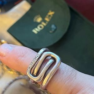Uno De 50 Unisex Ring size 7.5 beautiful Made in Spain. Hard to find these.